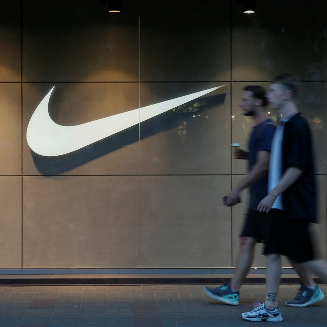 Understanding Nike's customer behaviour